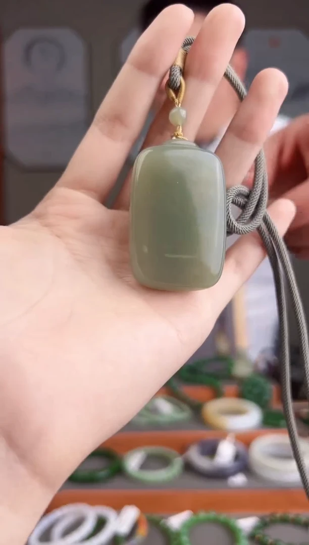 和田玉未镶嵌颈饰多样性发货 拍一单发一个