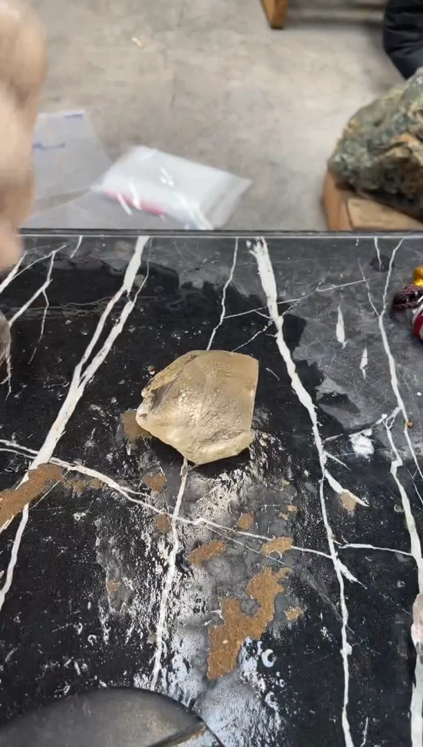 【闪购商品】水晶原石未镶嵌天然喜马拉雅水晶原石拍2单99发1