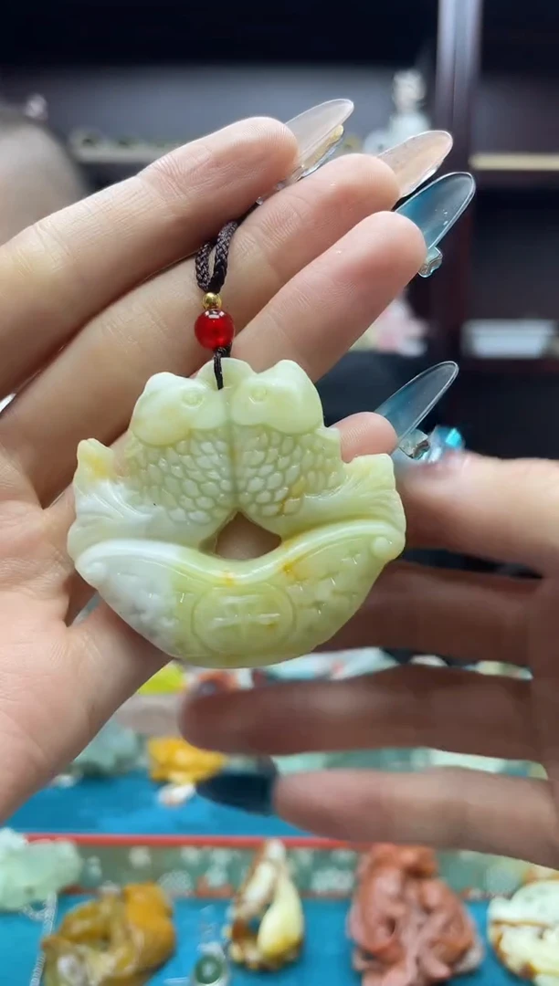 未镶嵌岫玉吊坠·