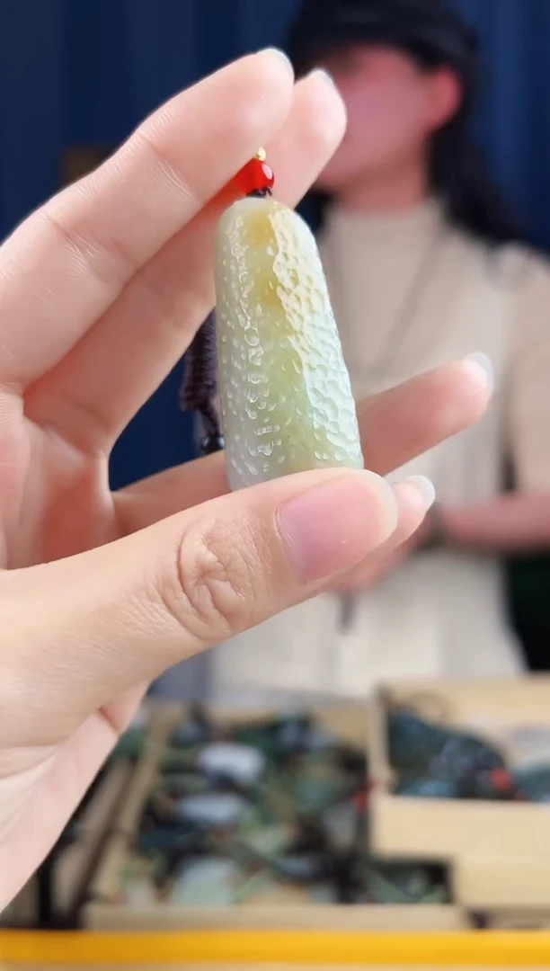 颈饰未镶嵌和田玉拍一发一，多样性发货