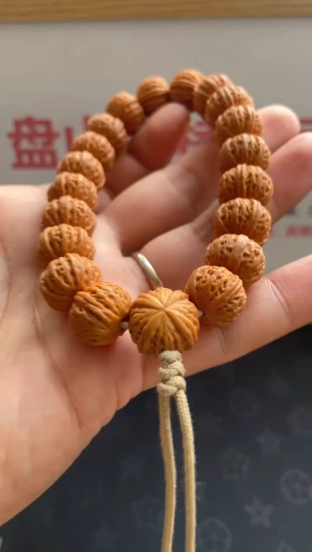 A199大四棱16-17左右京八棱猴头核桃精工手持