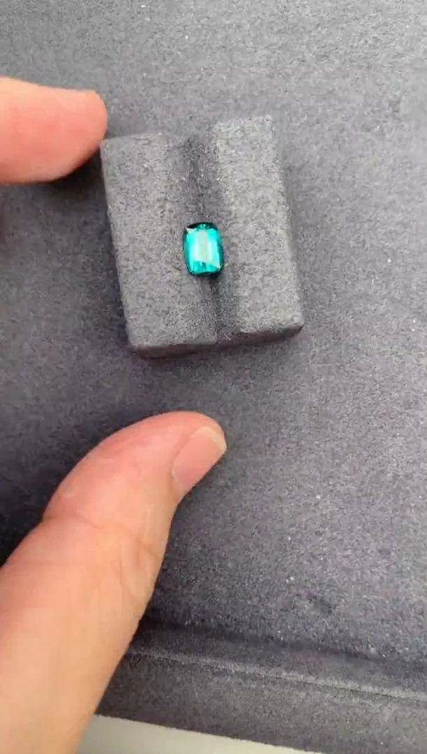 未镶嵌珠宝半成品碧玺1ct拉贡 BD