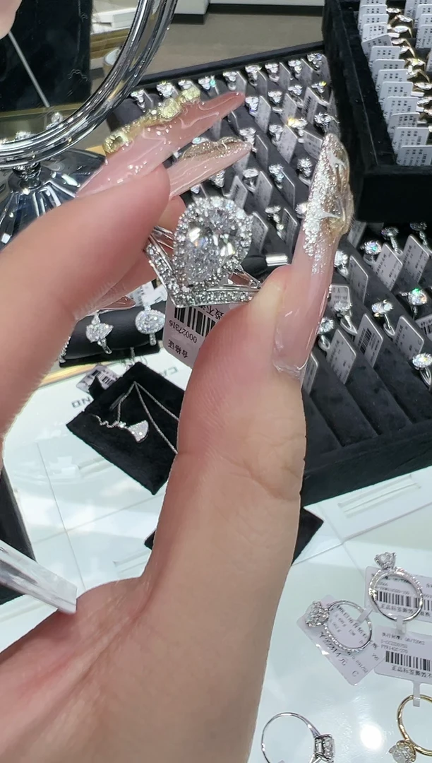 【闪购商品】实验室培育钻石18K金镶嵌戒指白鹭款13#