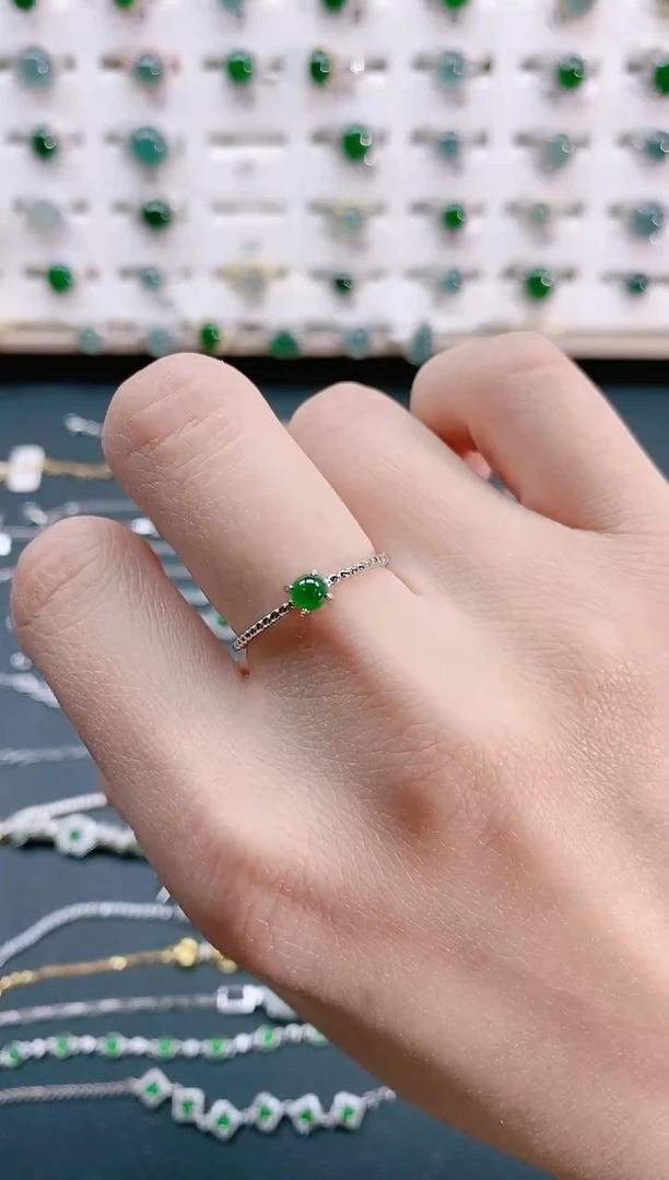 【闪购商品】翡翠戒指银S925镶嵌 天然翡翠