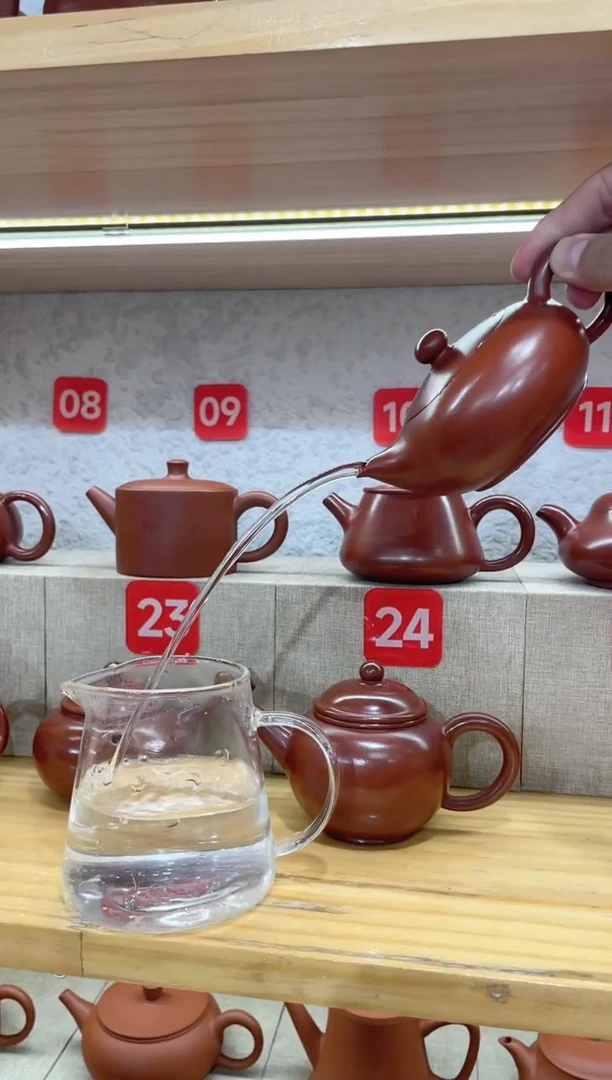 茶壶紫砂六****）精工水磨凤雏壶