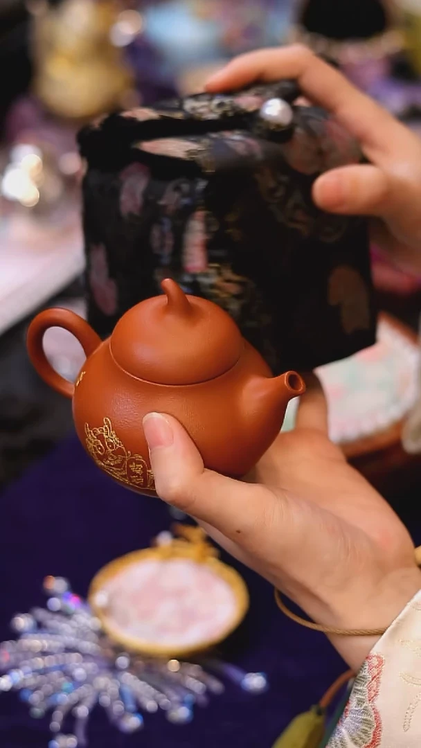 【闪购商品】摆件山怂阿卿直播间@@招财-朱泥梨壶+包