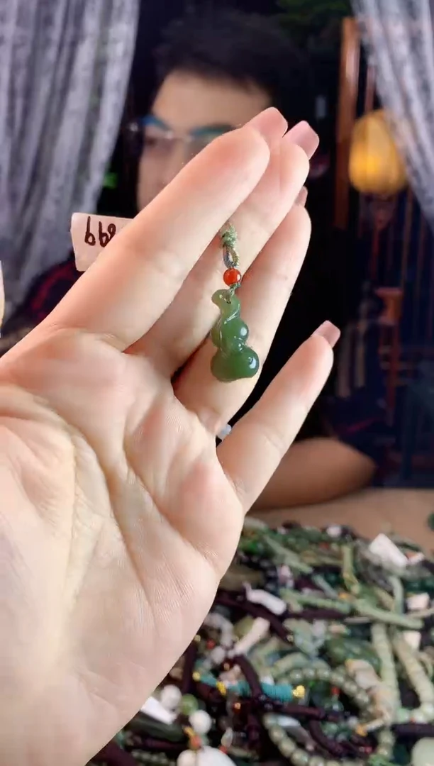 【闪购商品】和田玉挂件未镶嵌多样性发货拍一发一