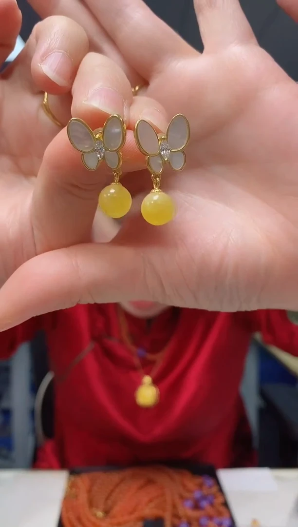 【闪购商品】琥珀耳饰银S925镶嵌EZ2836