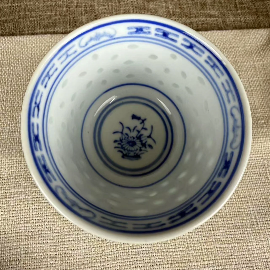 景德镇 玲珑瓷 菊纹瓷杯一个