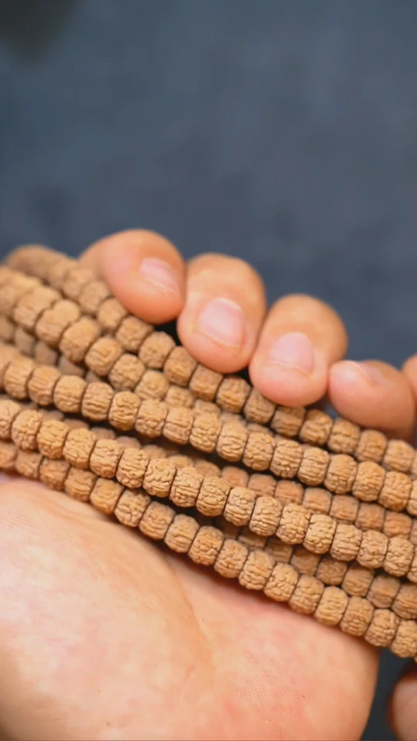 金刚菩提手串A20 藏式凤羽108