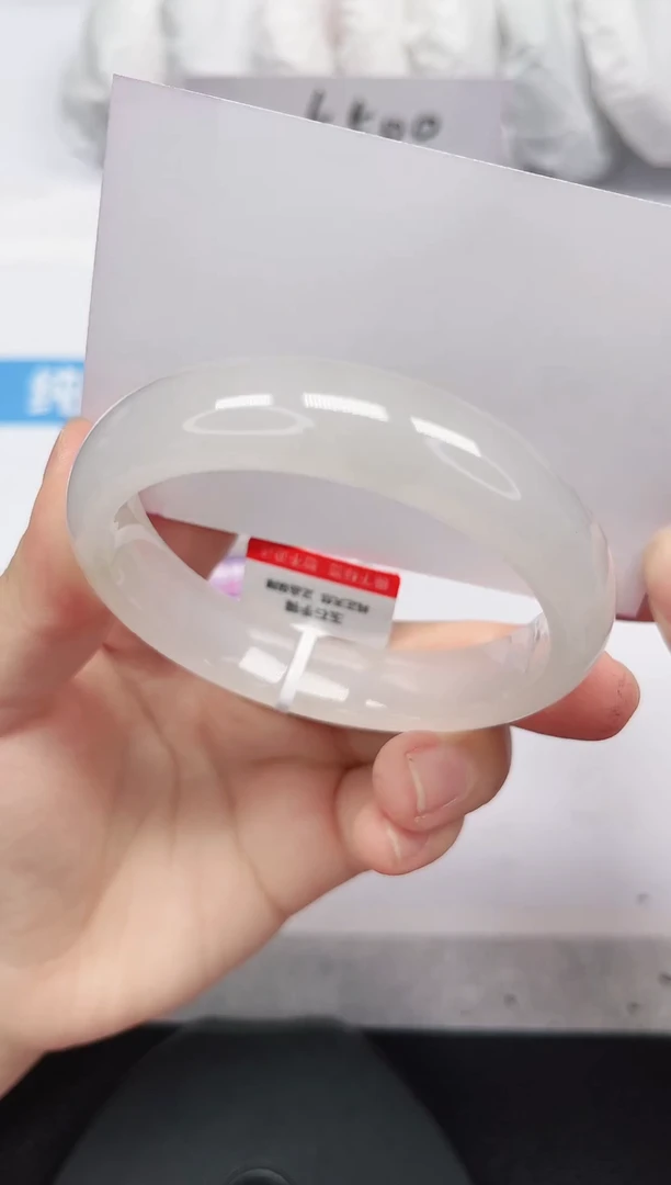 未镶嵌手镯石英岩玉57-56/57