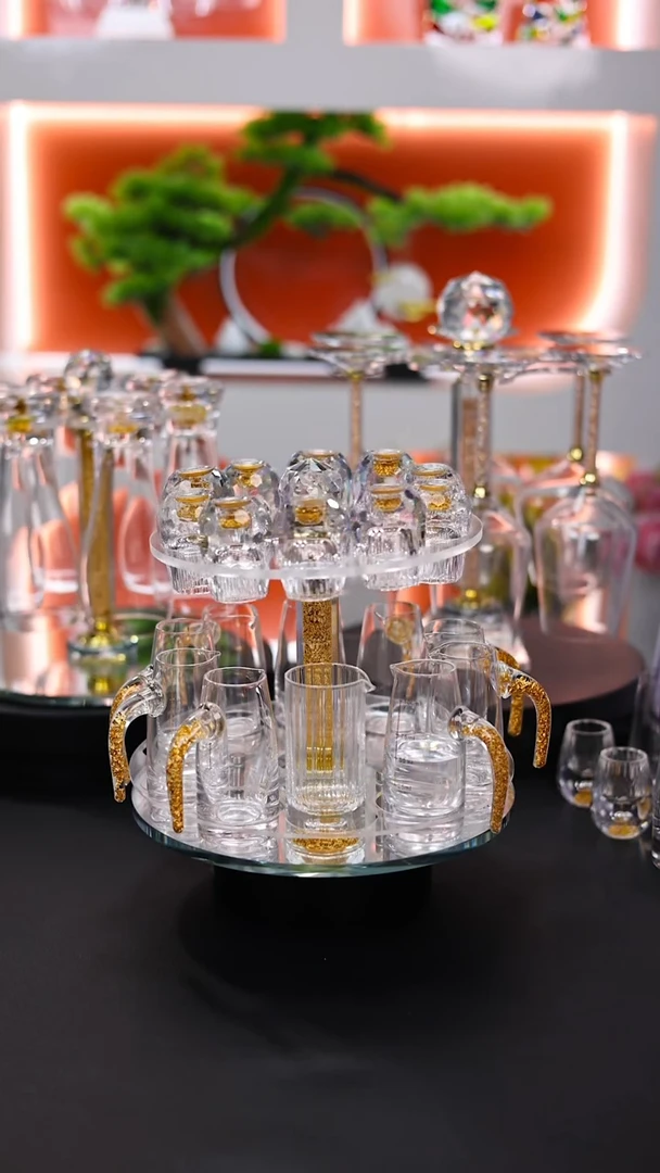 【闪购商品】白酒杯新套装388+红酒杯6+漩涡醒酒器