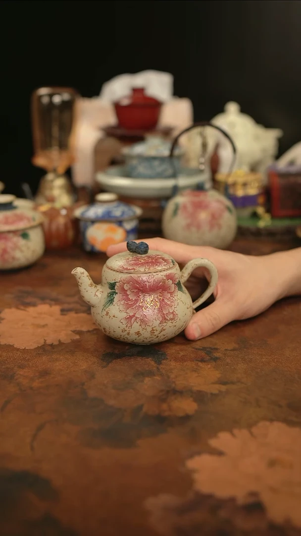 摩吉陶陶闪拍链接 牡丹花焦糖釉葫芦壶