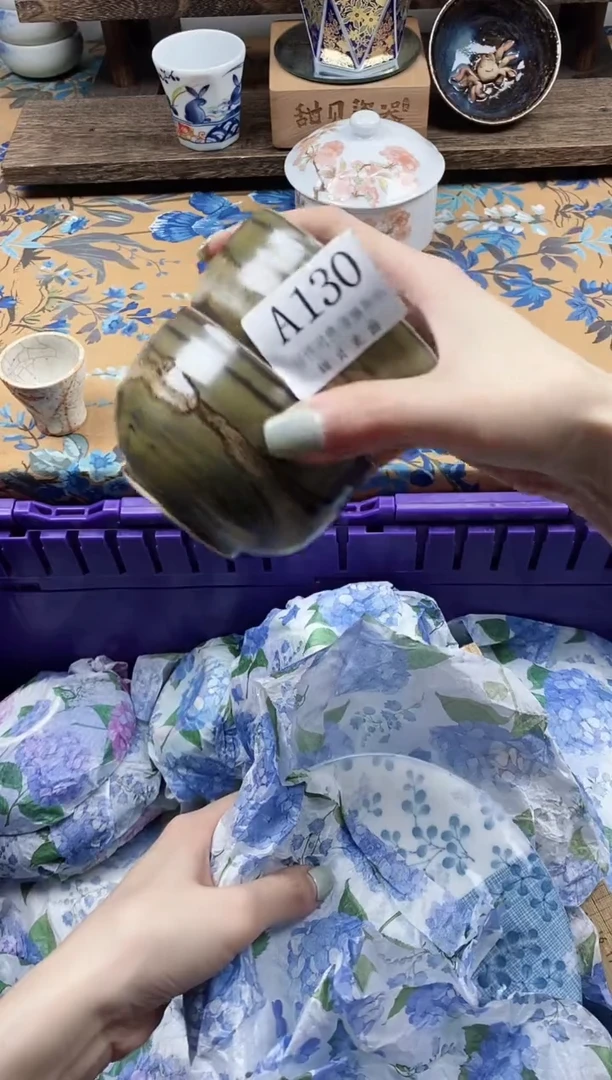瓷片裴**姐                A130
