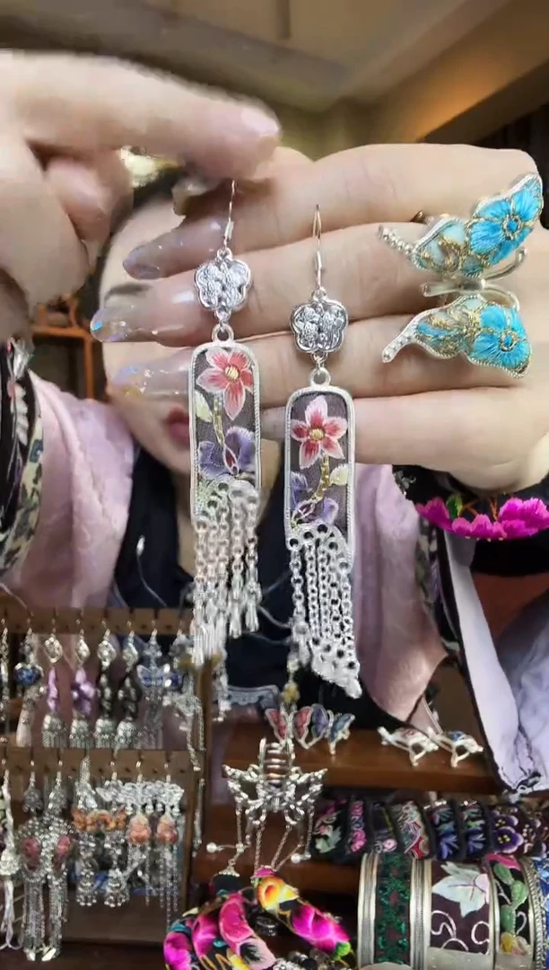 刺绣非遗刺绣民族风耳环