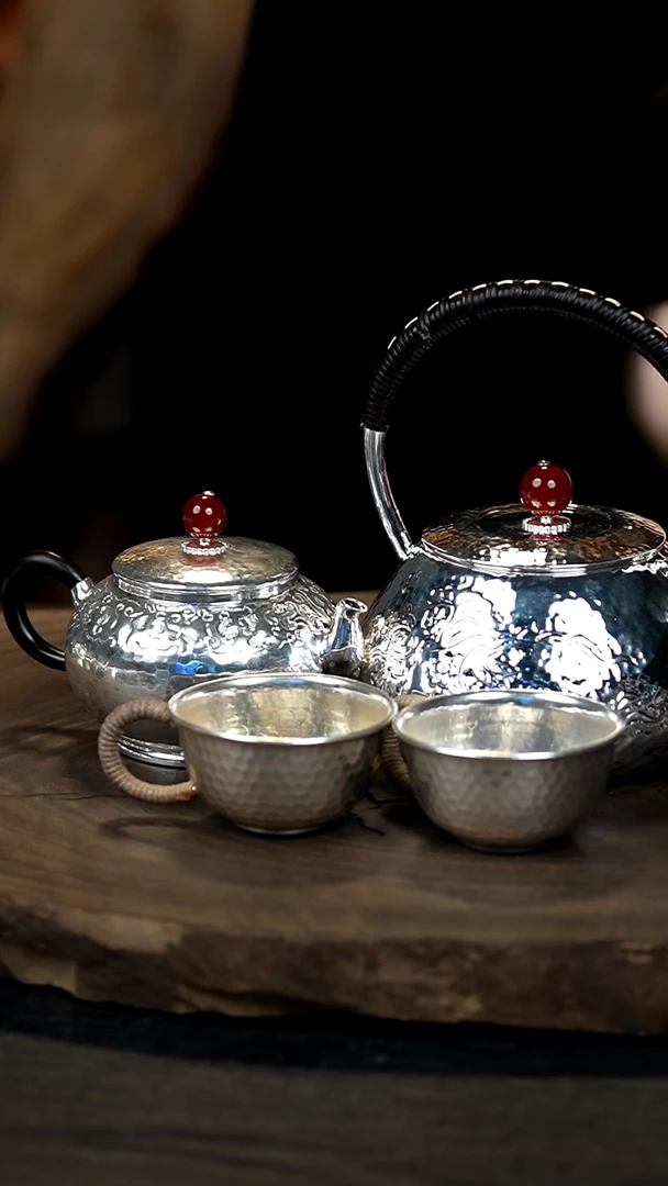 【闪购商品】手工葫芦银提梁+小银壶+配2银杯