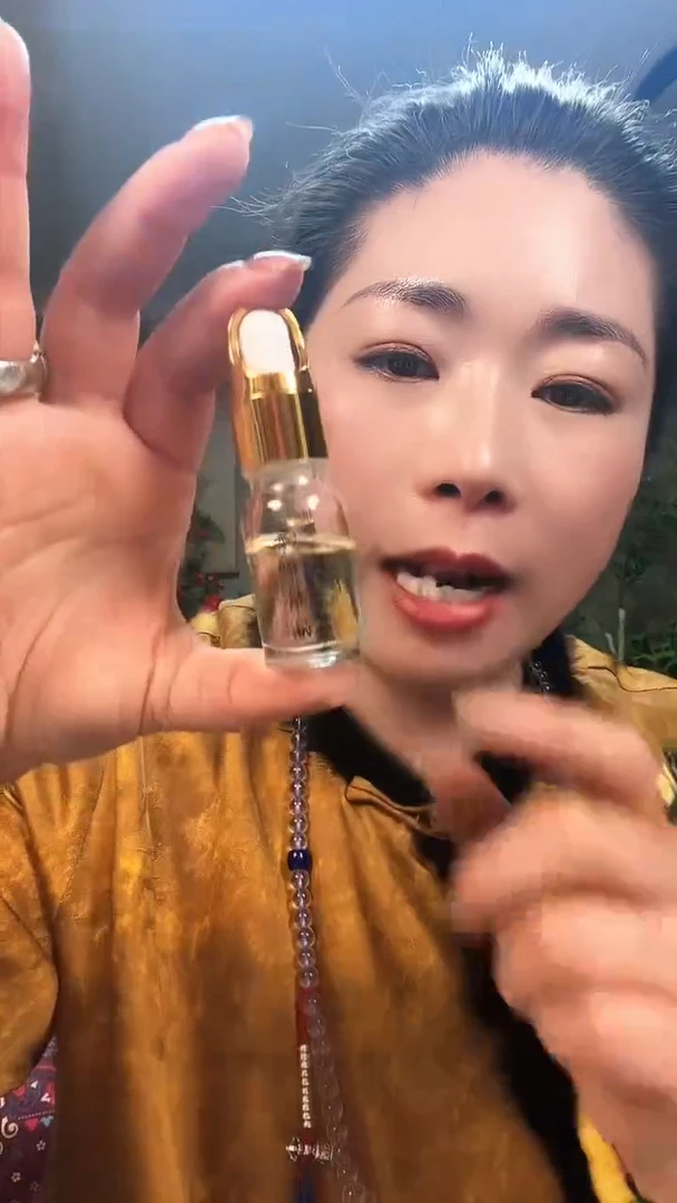 【闪购商品】树脂制品0000000T631