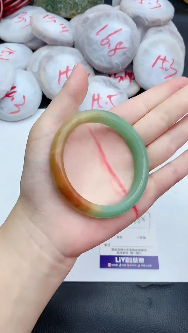 未镶嵌手镯石英质玉211+56/57