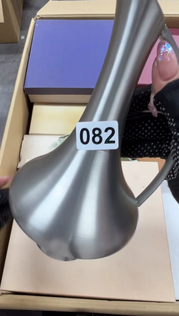 银****您082中古商品谨慎参拍