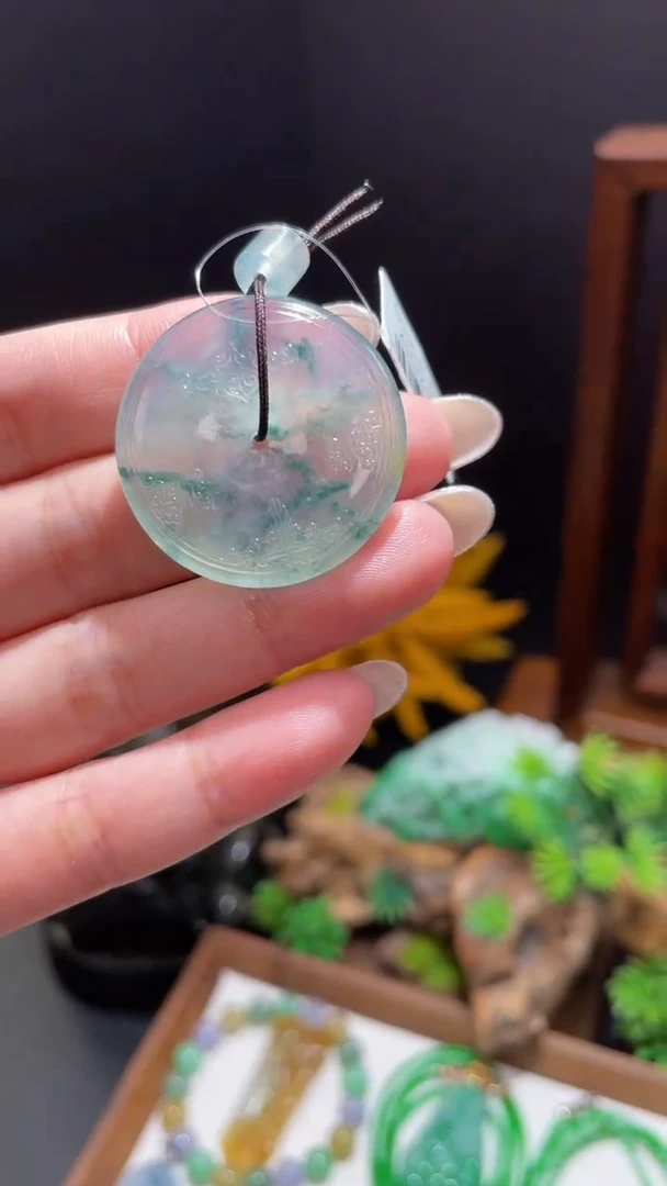 未镶嵌定制翡翠31.5*5.8仿古扣