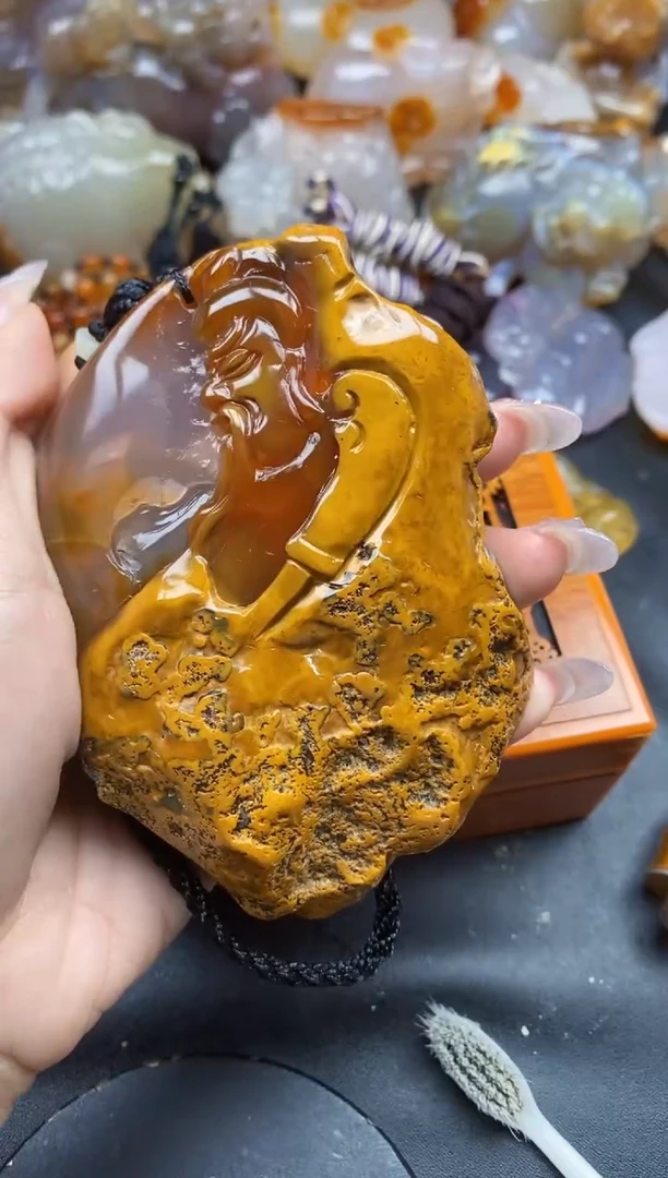 【闪购商品】玛瑙/玉髓颈饰未镶嵌ll