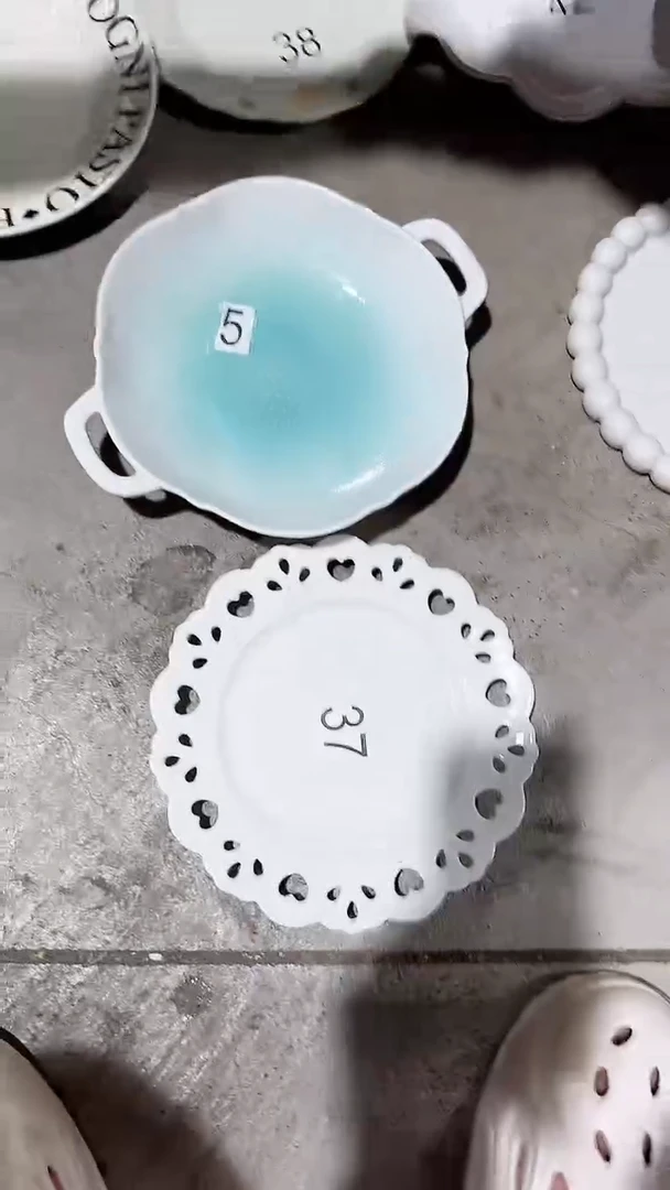 碗2个盘子 微瑕凑满20元包邮