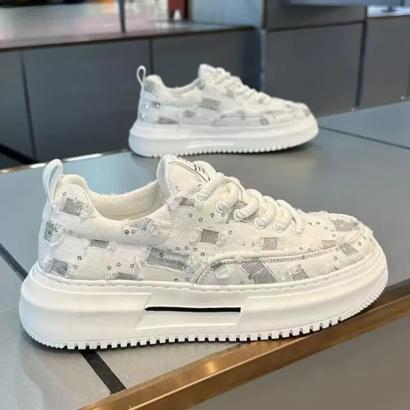 干净感痞帅男鞋夏季镂空布面透气板鞋新款松糕底舒适感破洞休闲鞋