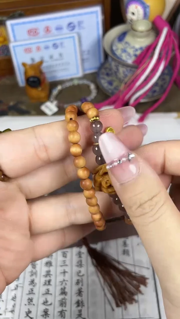 非洲檀香手串/手链菩提木质玉石手串/多发性其一/不带盒子