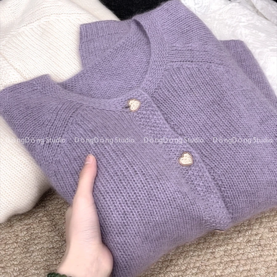 特！售完无补！【爱心扣蜜熊开衫】无缝圆领插肩长袖毛衣外套 83101