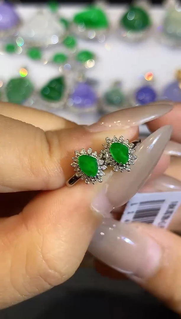 翡翠18K金镶嵌耳饰L1429多样性发其一