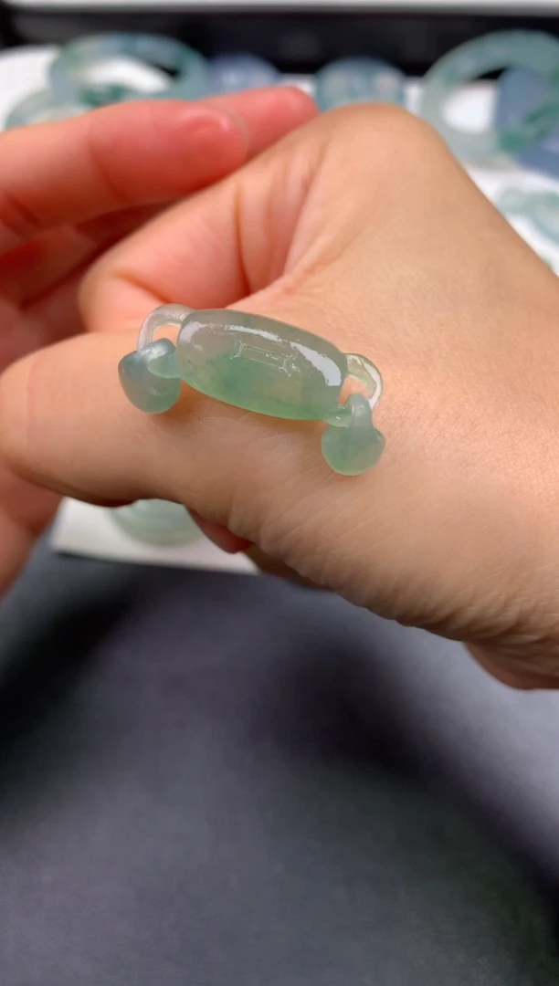 未镶嵌定制翡翠0198603863（24*4.9）