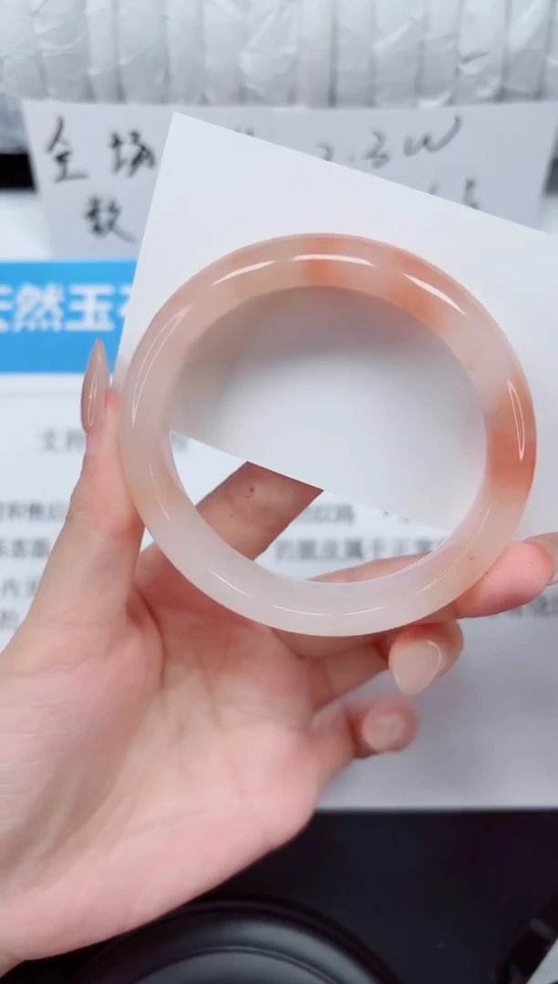 未镶嵌手镯石英质玉69-56t