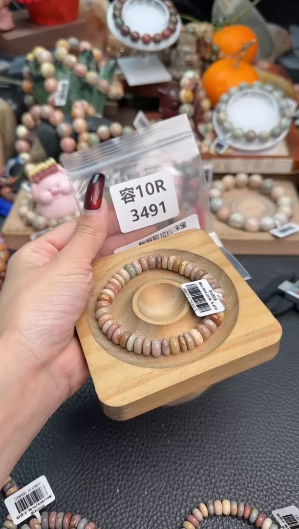 【闪购商品】石英质玉手链未镶嵌10R3491