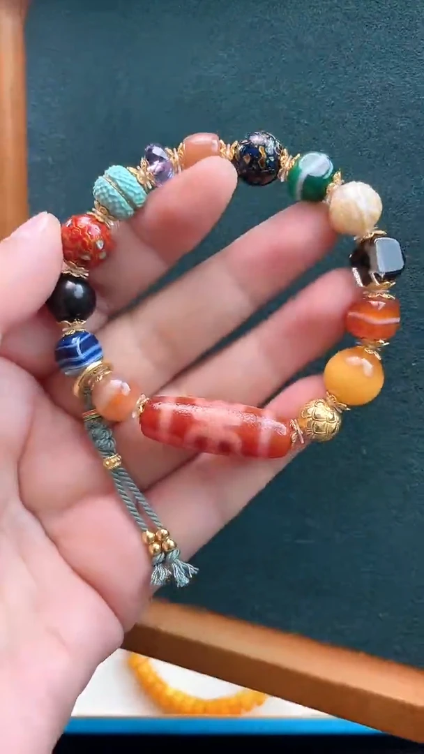 玛瑙/玉髓1未镶嵌        1