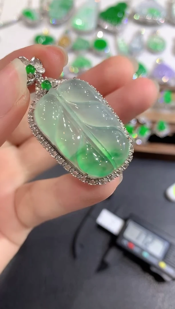 吊坠(不含链)18K金镶嵌翡翠73-吊坠