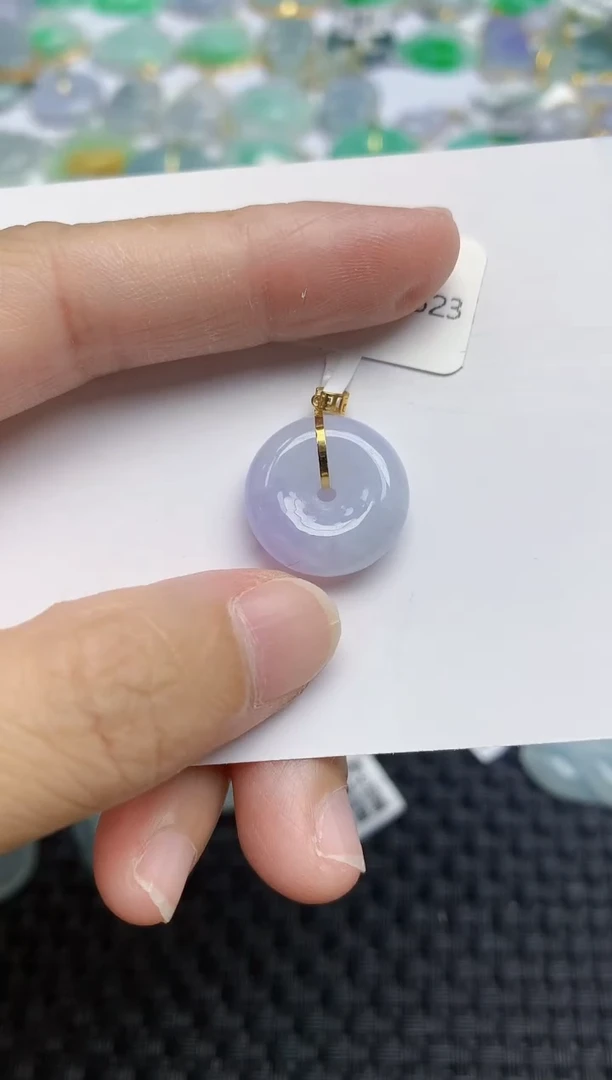 翡翠18K金镶嵌颈饰天然A货翡翠