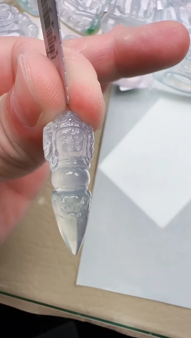 颈饰未镶嵌翡翠缅甸翡翠a货