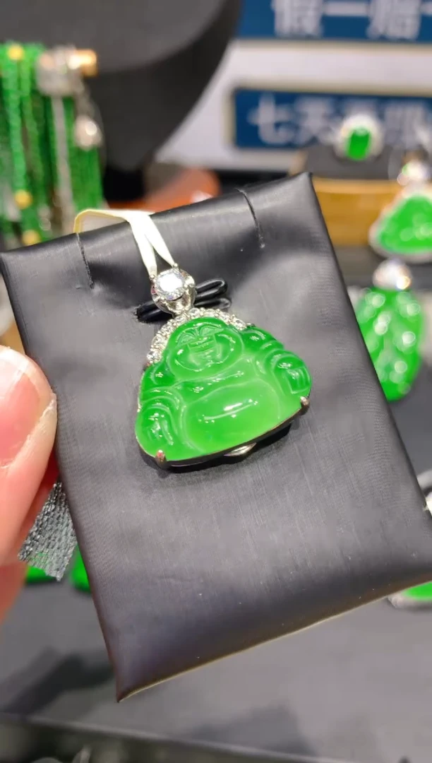 翡翠未镶嵌颈饰11一季