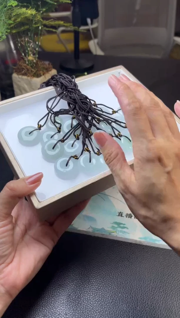 未镶嵌挂件翡翠多样性发一件333