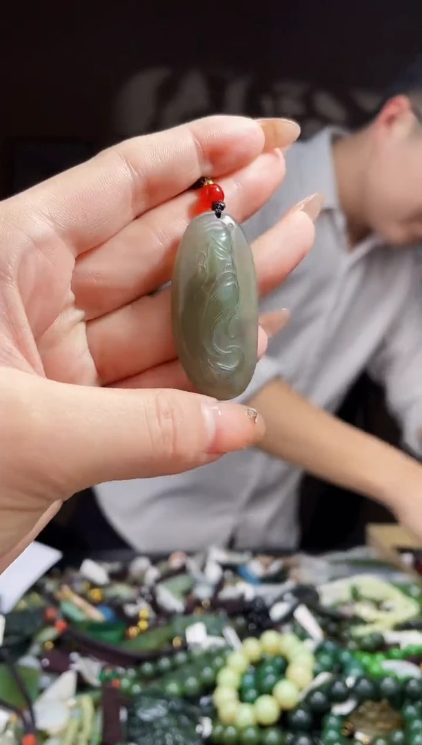 【闪购商品】和田玉颈饰未镶嵌拍一发一
