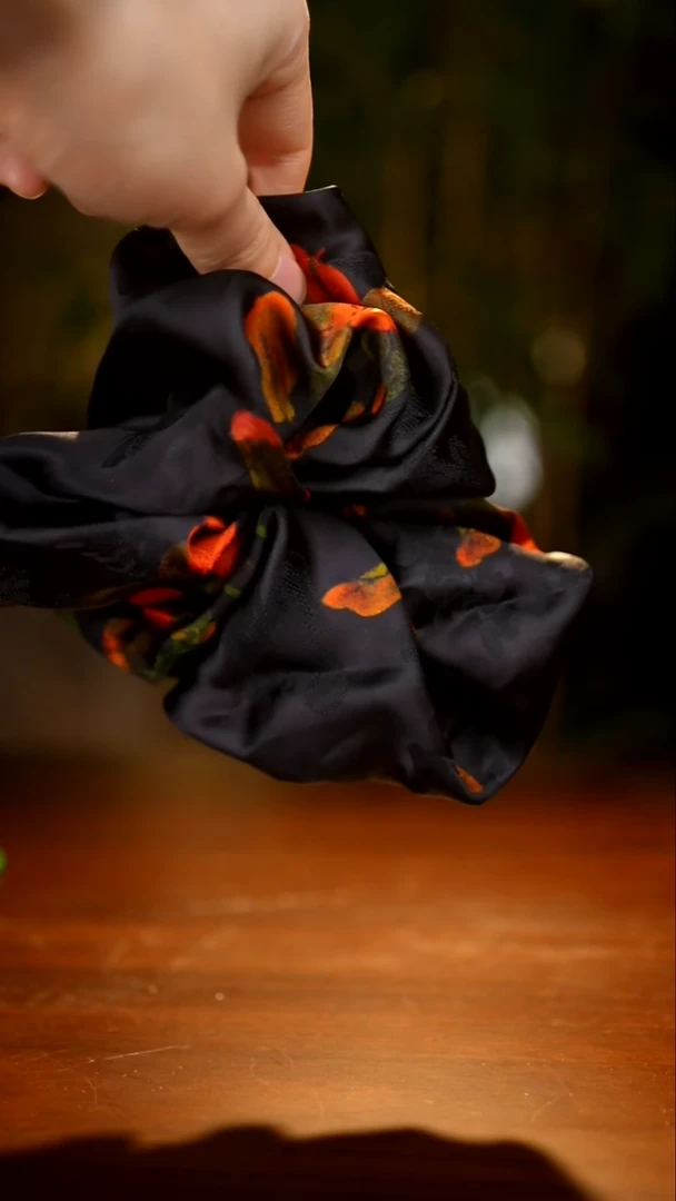 刺绣杰***a私人定制苗族手工A937