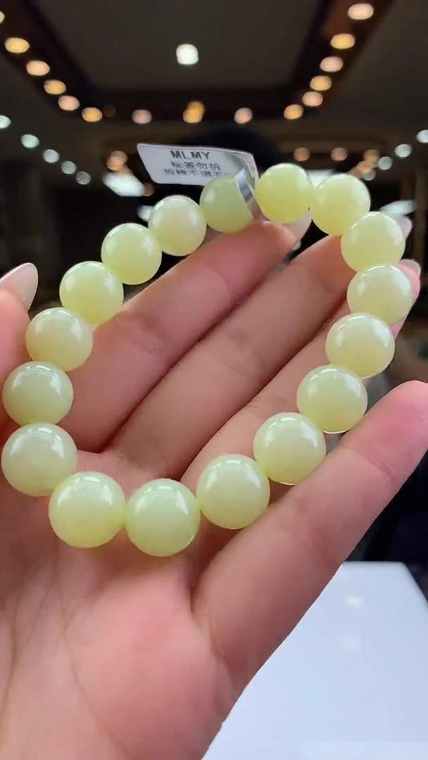 定制和田玉天然和田玉（拍一发一)