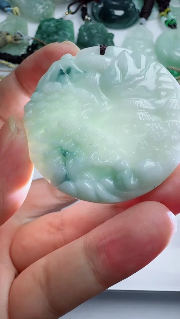 【闪购商品】翡翠吊坠(不含链)未镶嵌1