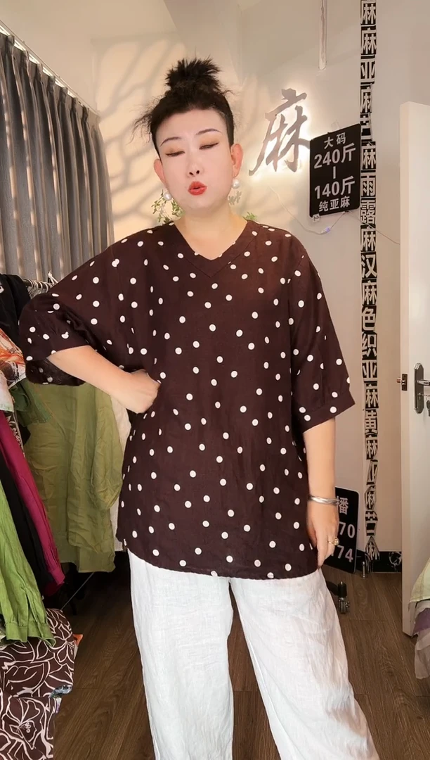 亚麻大码女装系列。