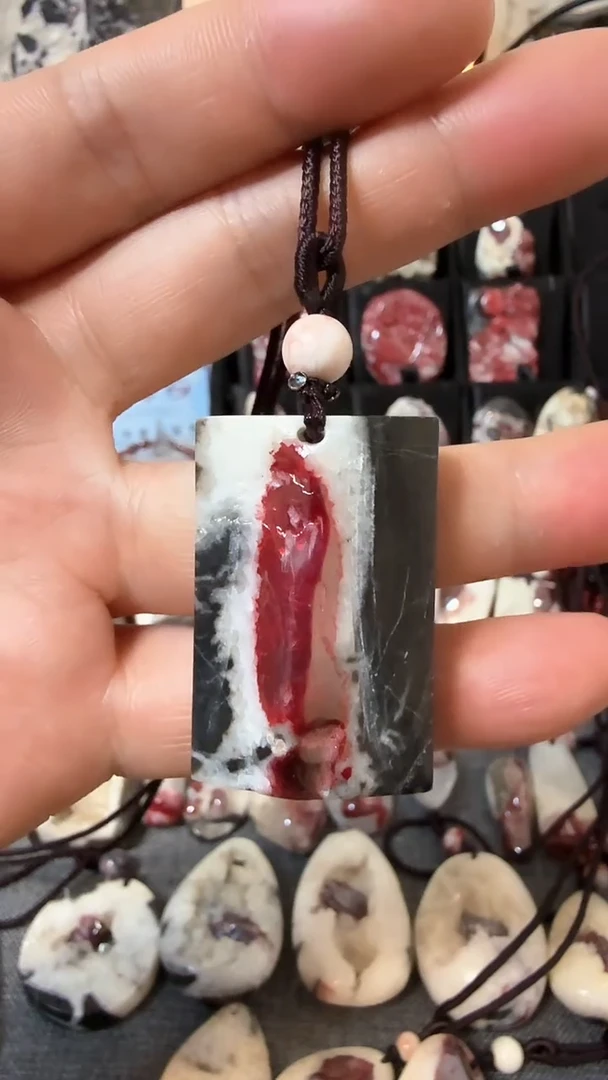 【闪购商品】天然辰砂大晶砂随行吊坠1