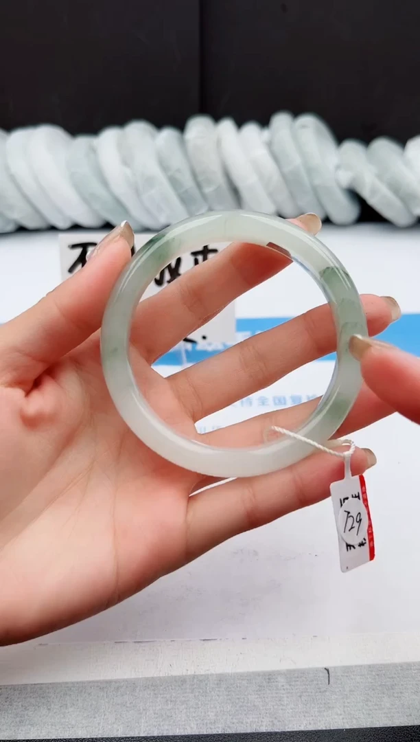 【闪购商品】石英质玉手镯未镶嵌j259-PA65