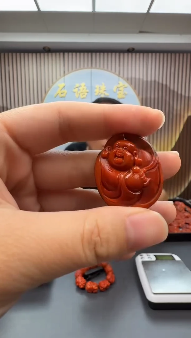 南红玛瑙雕刻未镶嵌020ZB0811产品一个