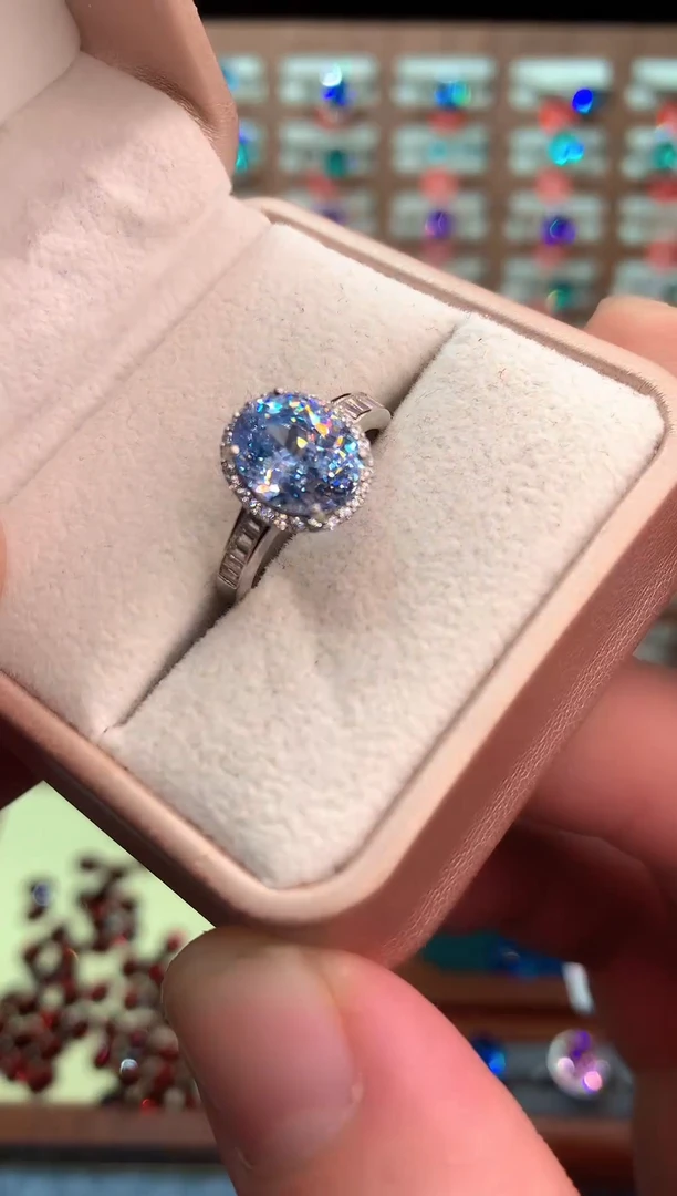 银S925镶嵌戒指海蓝宝石.....