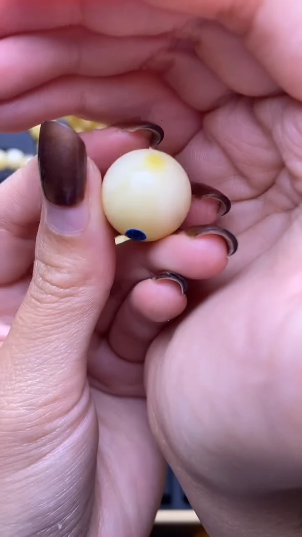 【闪购商品】琥珀裸石未镶嵌蜜蜡.76