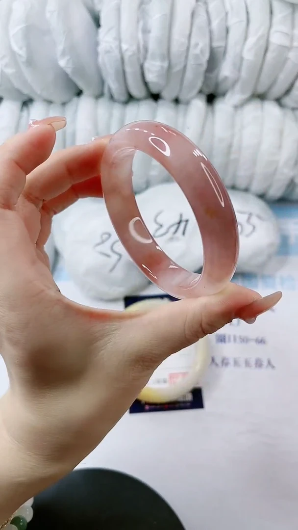 【闪购商品】石英质玉手镯未镶嵌0917715909多样性发货